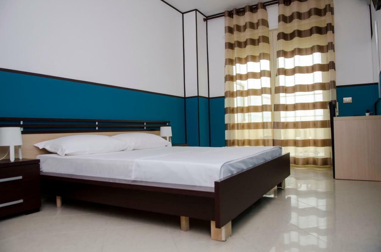 Hotel Vala Durrës Eksteriør billede